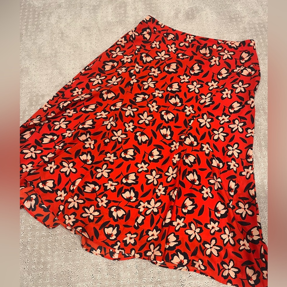 Red floral Who What Wear skirt
